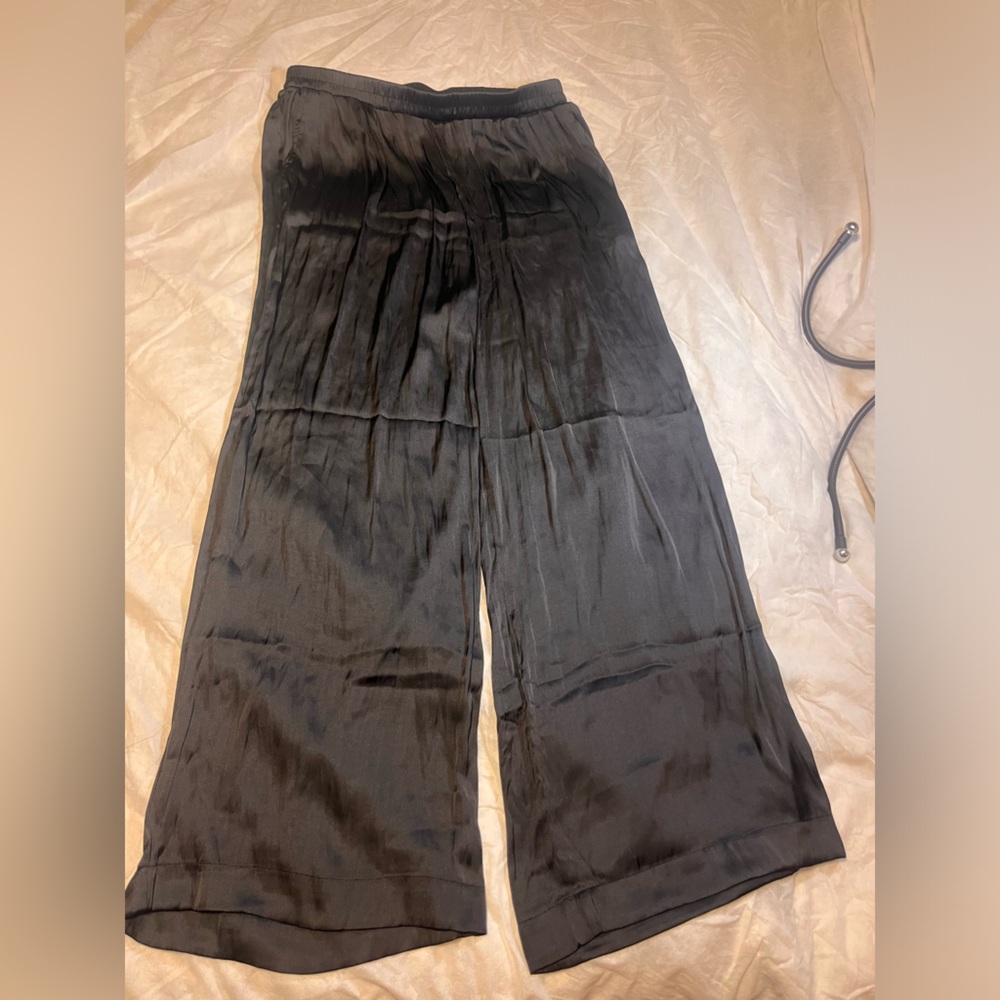 Ascot and Hart, thin wideleg silky pants